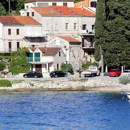 Apartments And Rooms By The Sea Racisce, Korcula - 4341 Exteriér fotografie