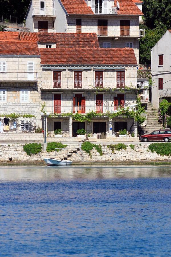 Apartments And Rooms By The Sea Racisce, Korcula - 4341 Exteriér fotografie