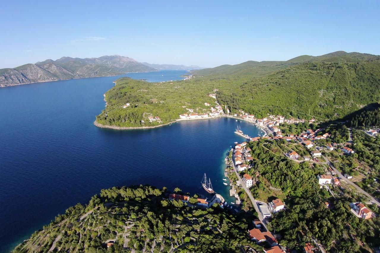 Apartments And Rooms By The Sea Racisce, Korcula - 4341 Exteriér fotografie